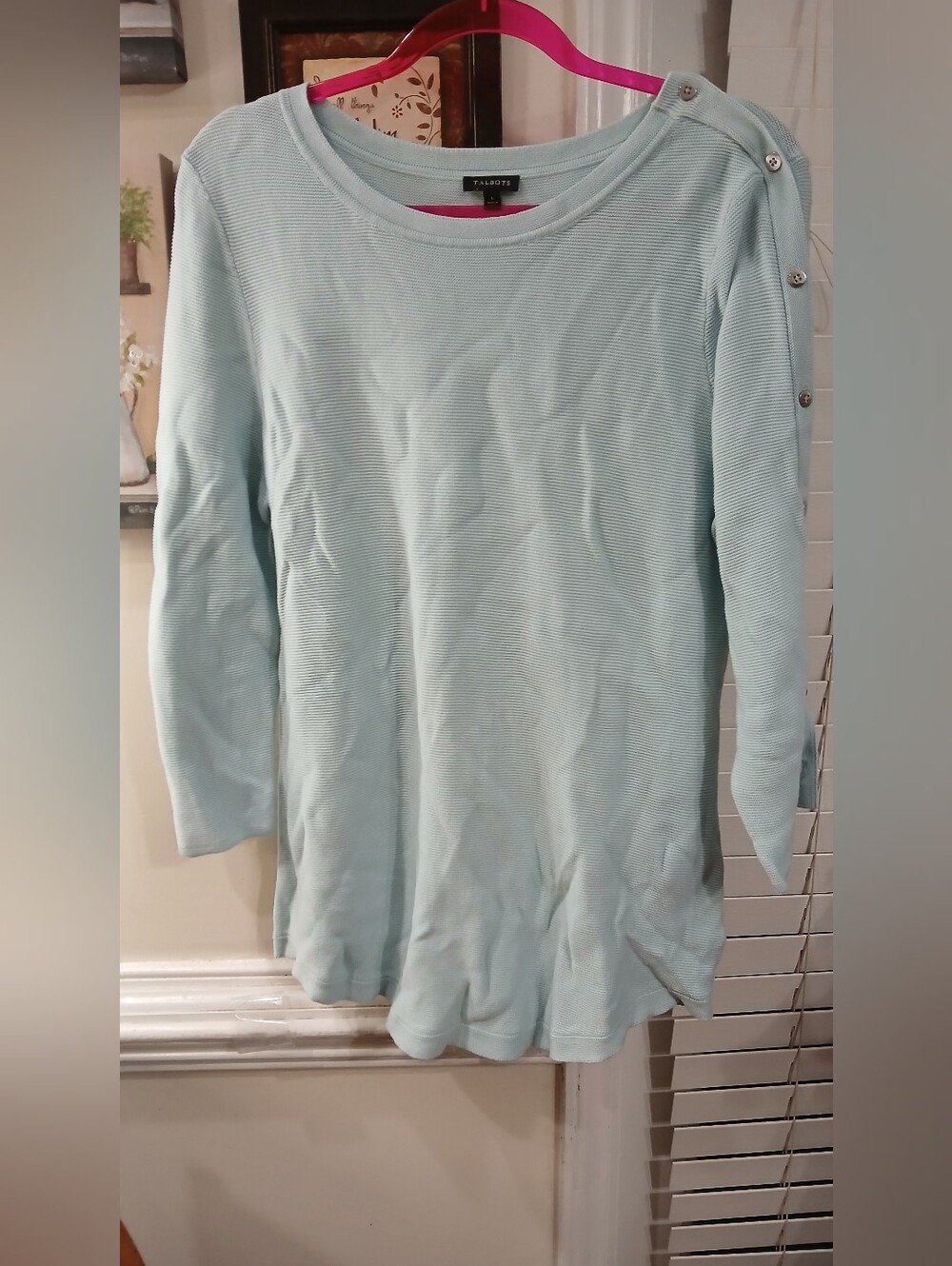 Talbots Women’s Light Blue Knit Solid Crew Neck Pullover Sweater L Button